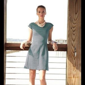 Lilly Pulitzer L Briella Dress in Navy and White stripes